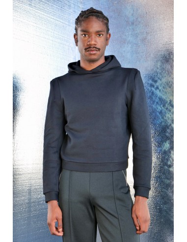 CONSTRUCTED SHOULDER HOODIE BY RANDOM IDENTITIES Véritable concentré