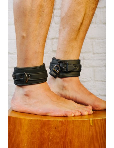 Tom of Finland Neoprene Ankle Cuffs Voir les baskets