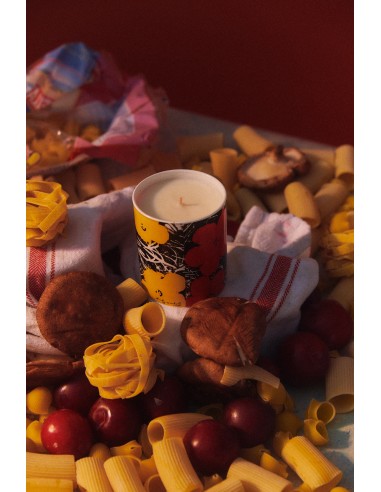 Andy Warhol Red / Yellow Flower Candle 50-70% off 